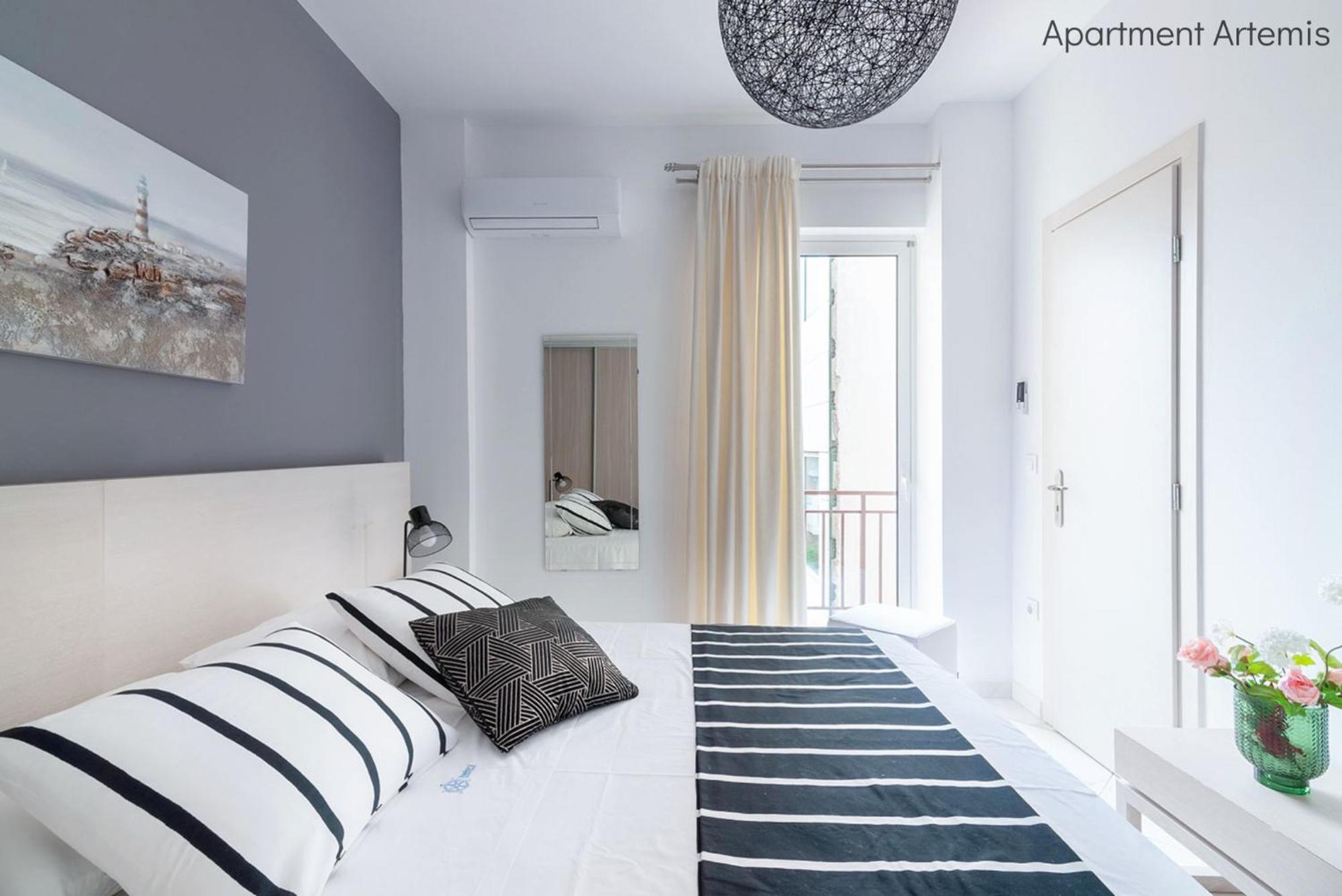 Apollo & Artemis By Heloni Apartments Athens Exterior photo