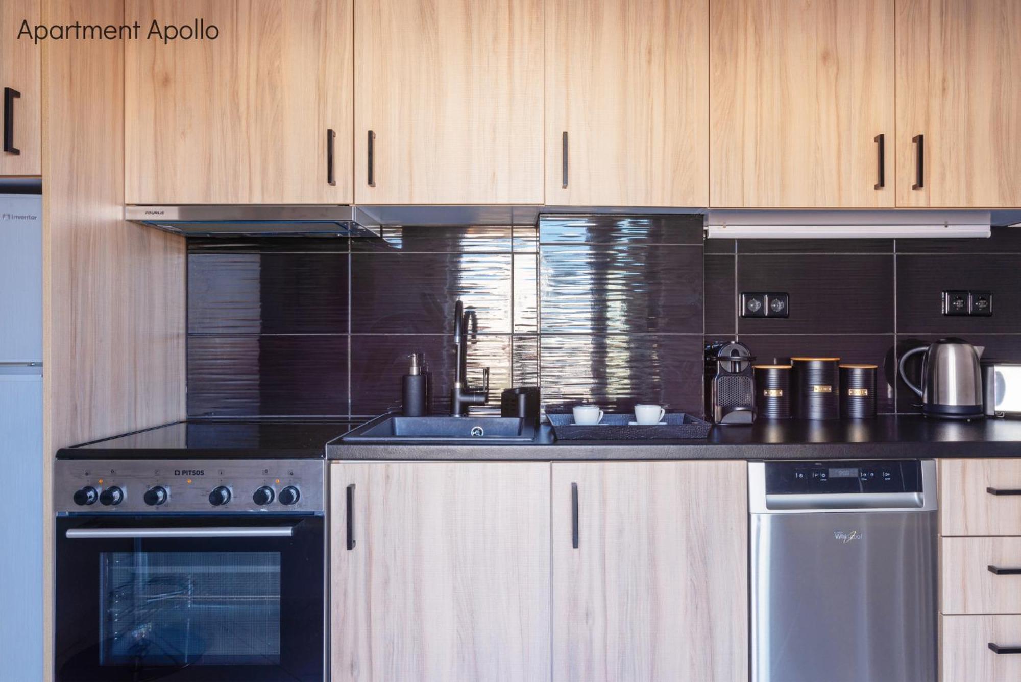 Apollo & Artemis By Heloni Apartments Athens Exterior photo